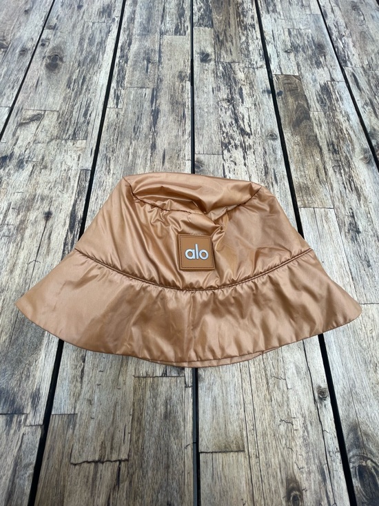 ALO Yoga Accessories - Alo Puffer Bucket Hat - Tan [SAMPLE]